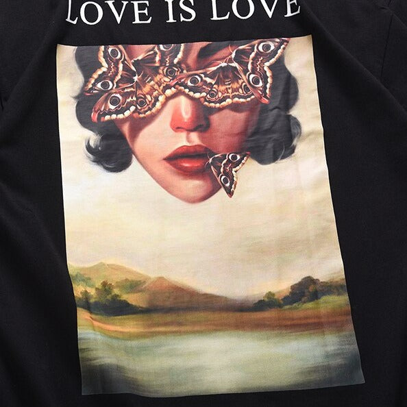Love T-shirt