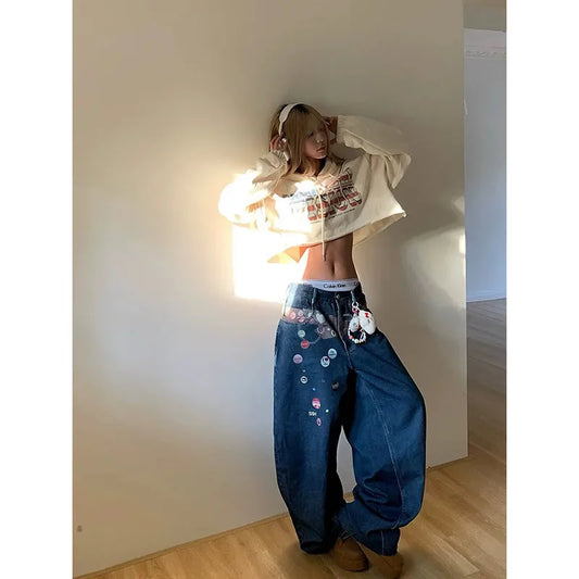 New Retro Vibe Graffiti Print Jeans