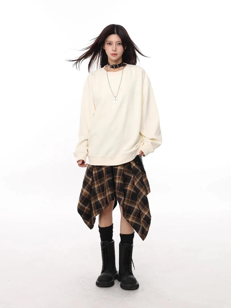 Versatile Loose Fit Solid Color Sweatshirt