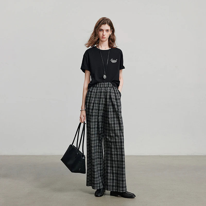 Stylish Short-Sleeve Summer T-Shirt