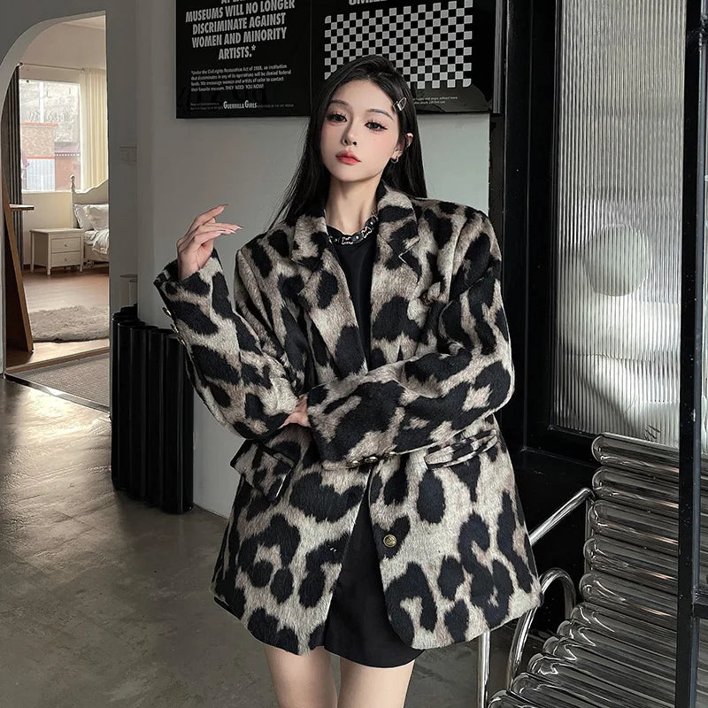 Stylish Leopard Print Winter Coat for Women