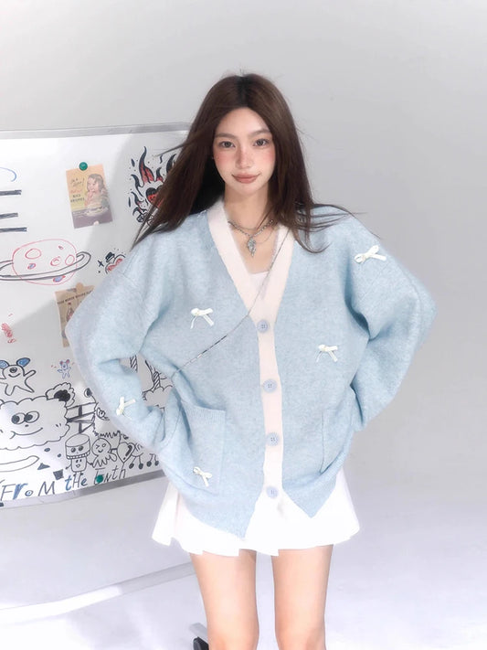 Cozy V-Neck Bow Knit sweater