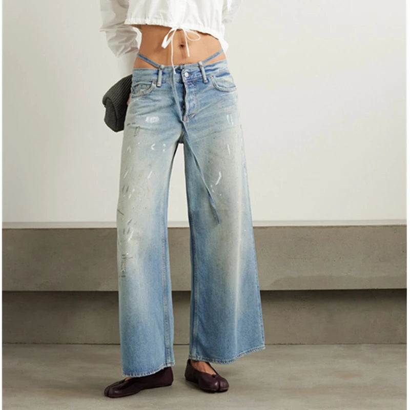 Vintage High Street Distressed Mom Jeans