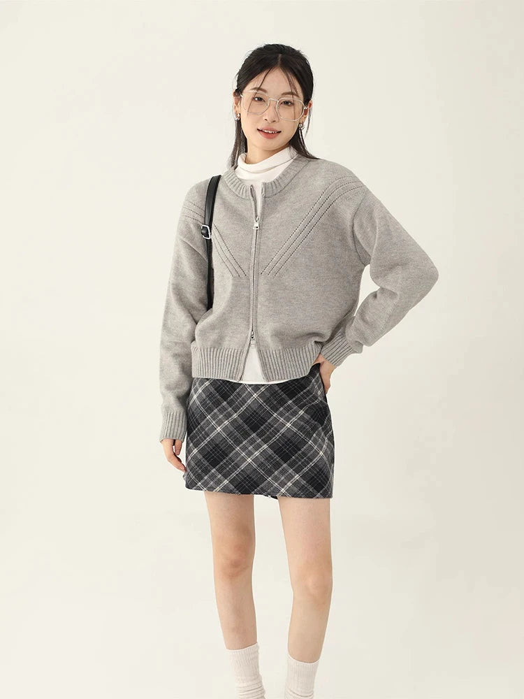 Stylish Double Zipper Round Neck Sweater