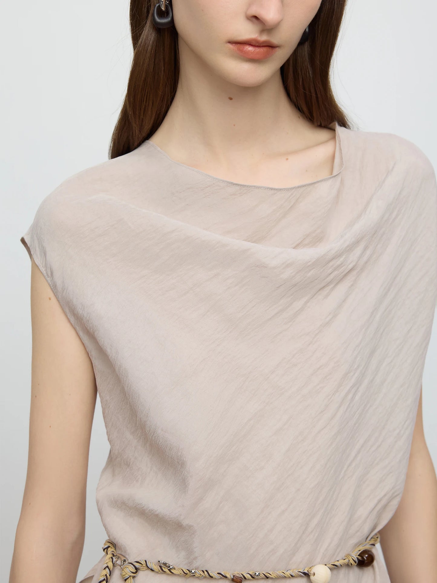 Luxury Draped Collar Sleeveless Set Shirt