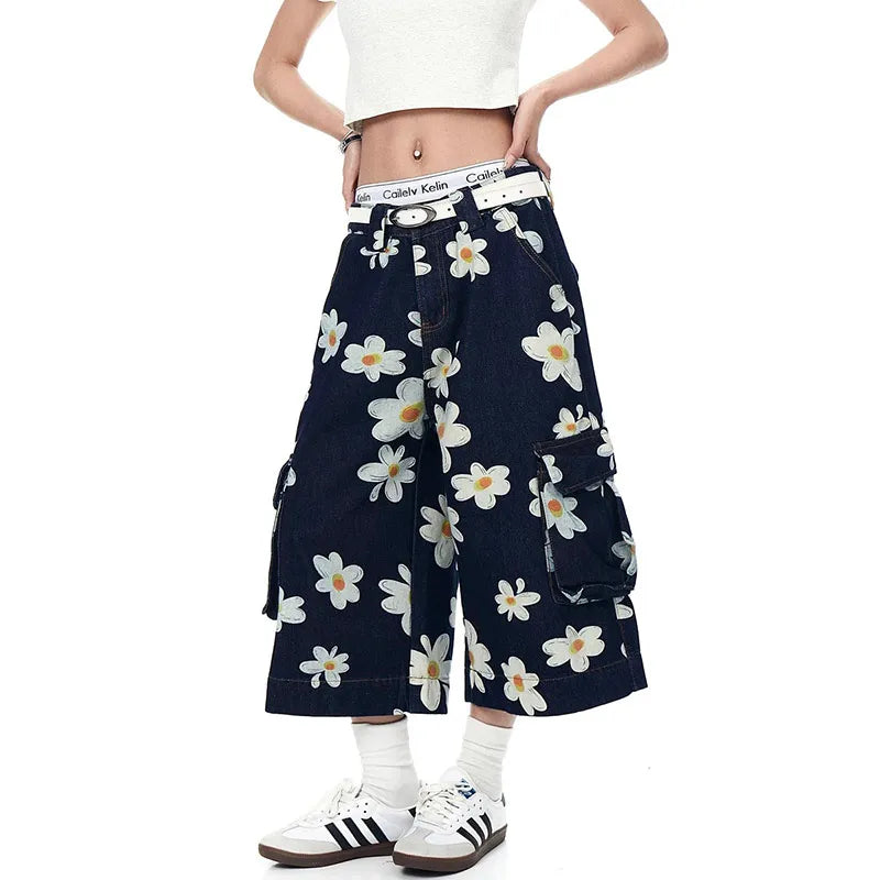 Vintage Daisy Print Summer Straight Shorts