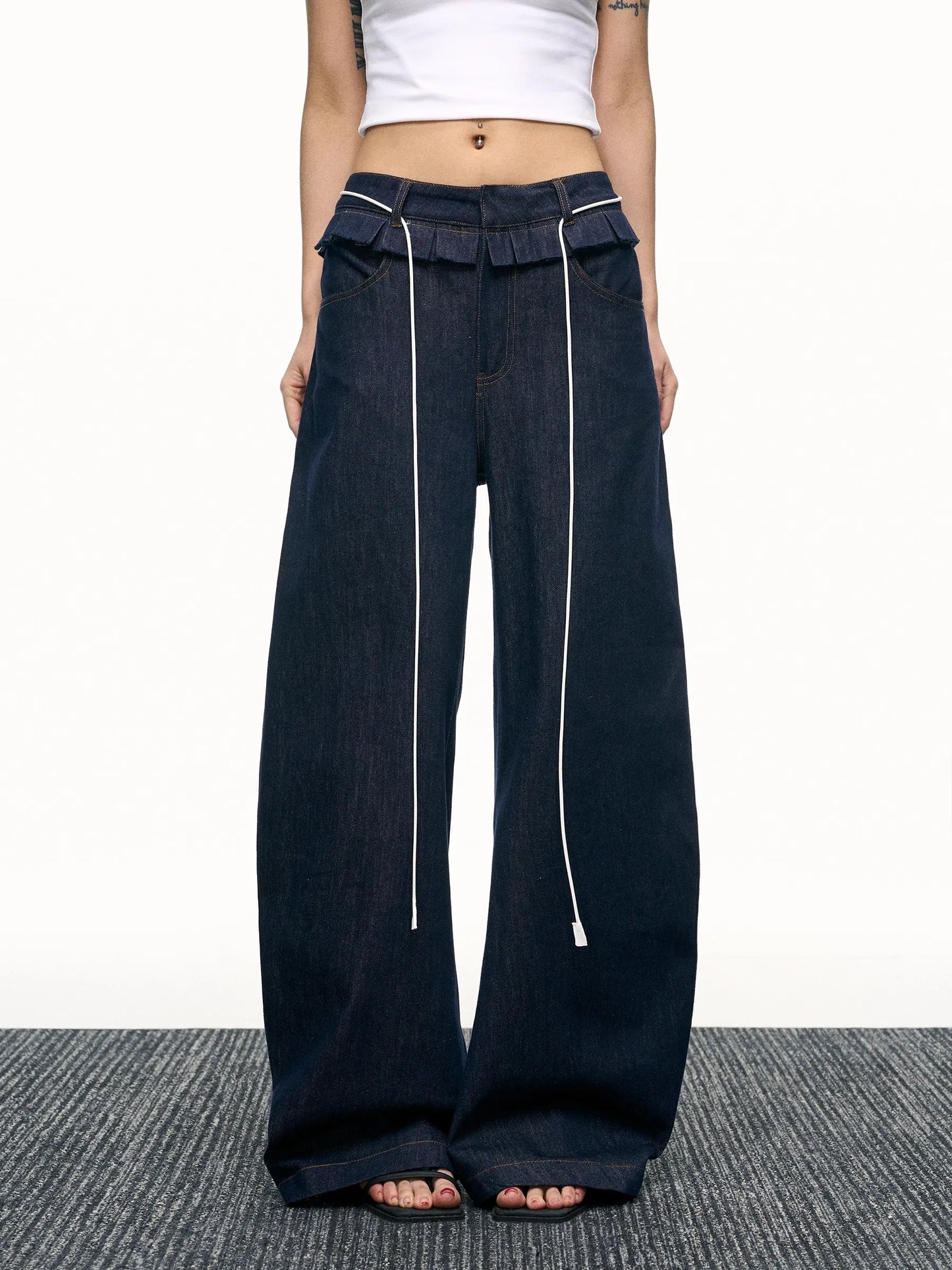 Retro Wide Leg High Waisted Jeans