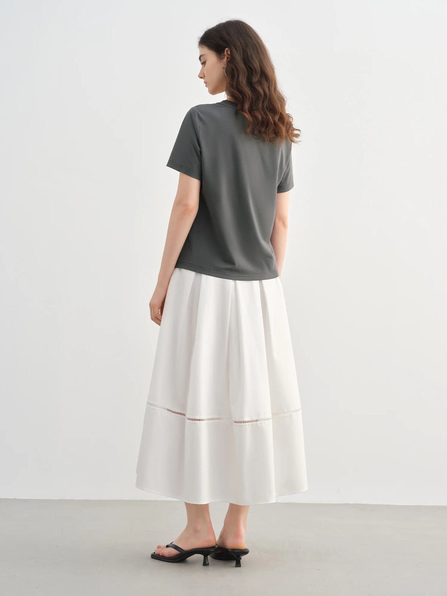 Bold Print Round Neck Knit T-Shirt