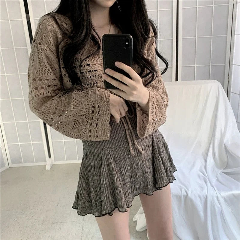 Chic Hollow Out V-Neck Pullover