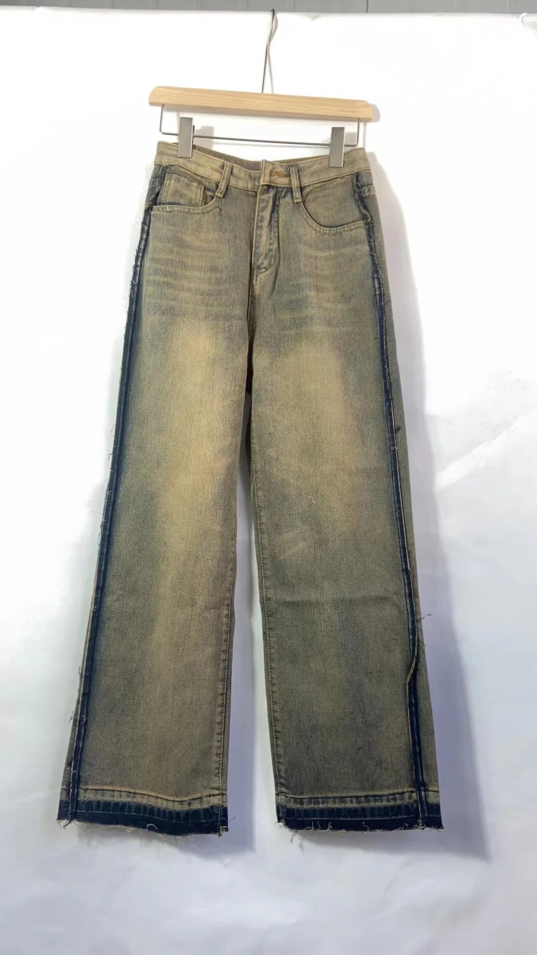 Rugged Vintage Straight Leg High Jeans