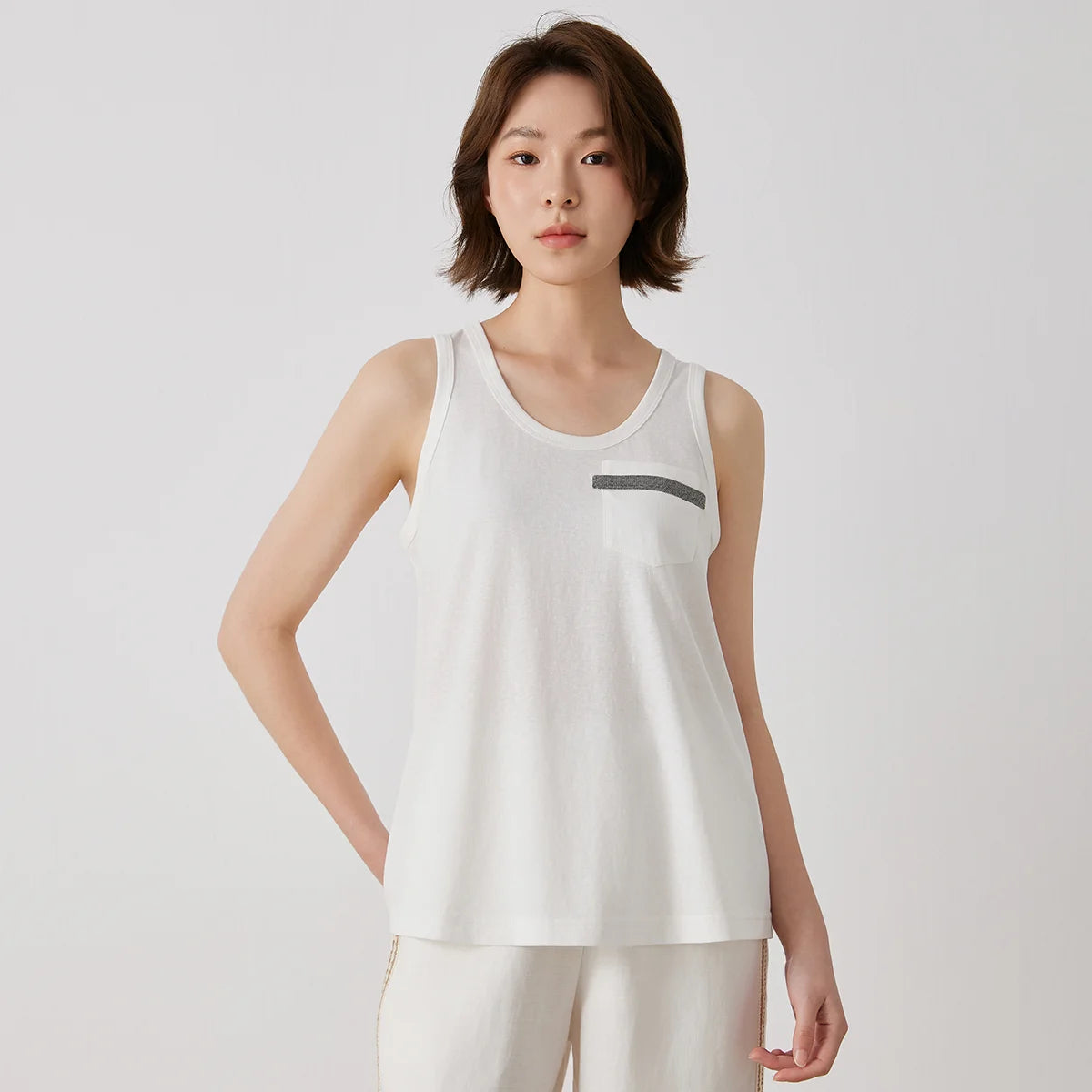 Women's tank top with chest pocket