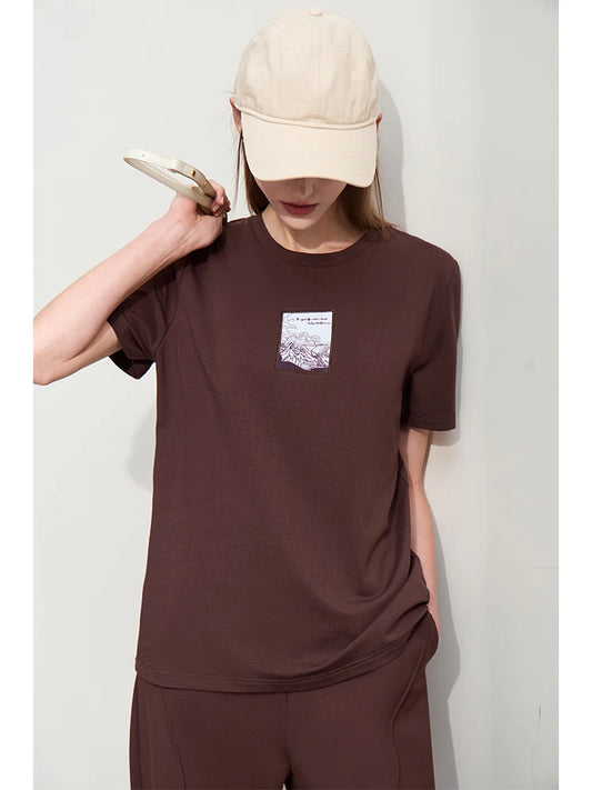 Minimalist Embroidered O-Neck T-Shirt
