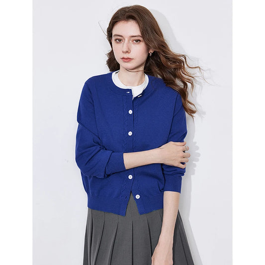 Stylish Contrast Color Round Neck Sweater