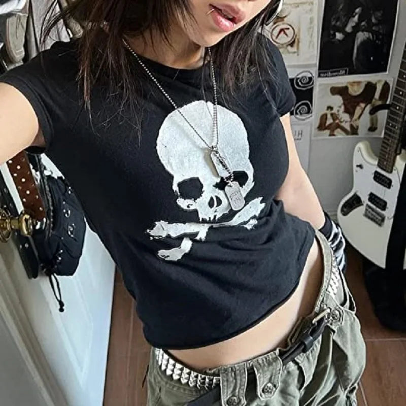 Gothic Skull Vintage Grunge Graphic T-Shirt