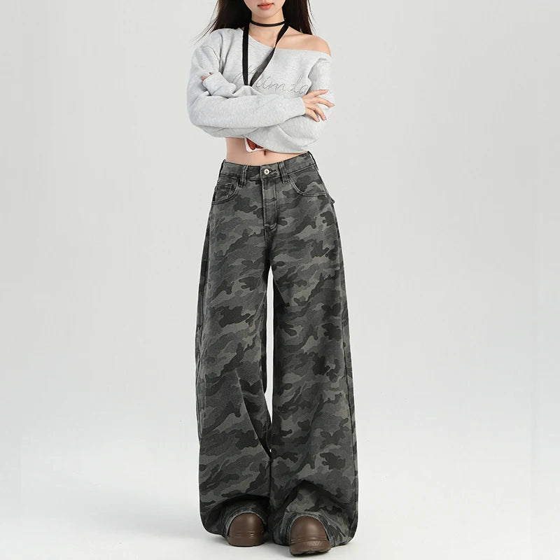 Vintage High Waist Baggy Camouflage Jeans