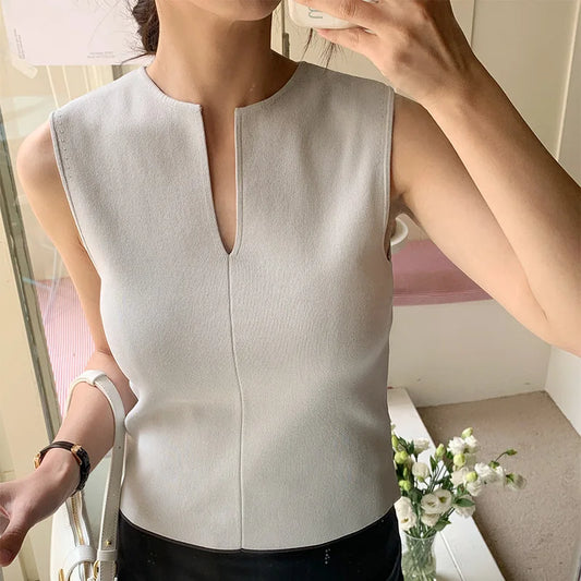 Breathable Sleeveless Knit V-Neck Tank