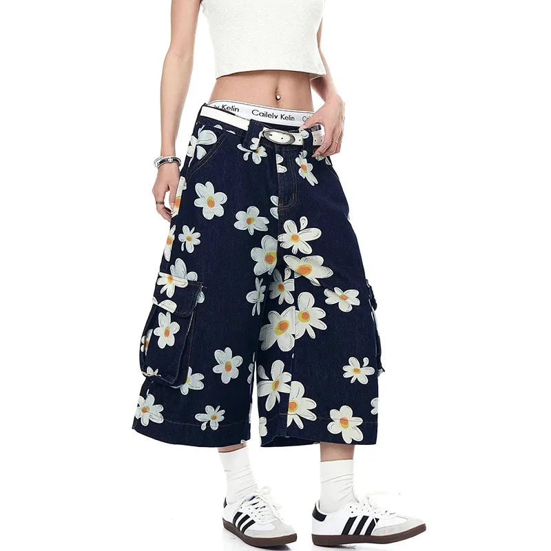 Vintage Daisy Print Summer Straight Shorts