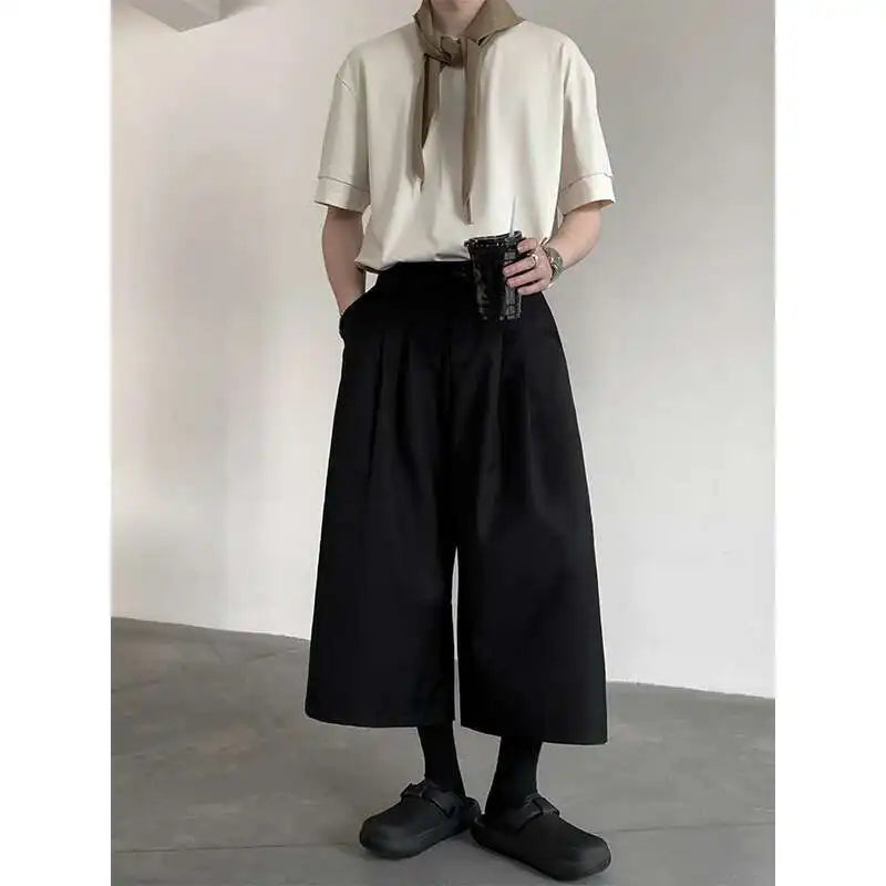Solid Color Pleated Stylish Shorts