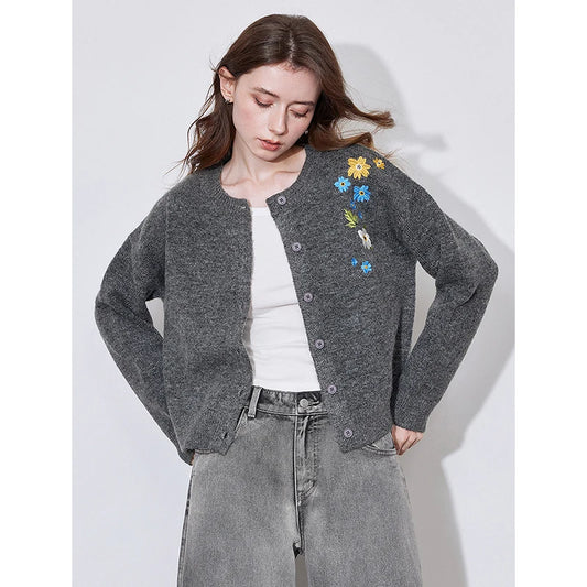 Floral Embroidered Round Neck Knit Cardigan