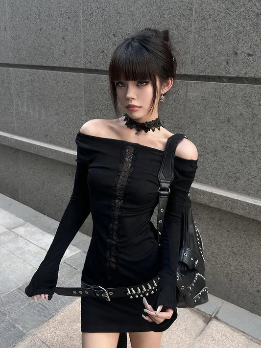 Vintage Gothic Slim Fit Long T-Shirt