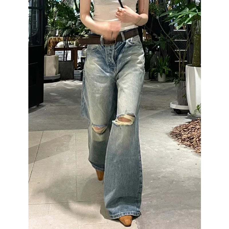 Vintage High-Waist Wide Leg Blue Jeans