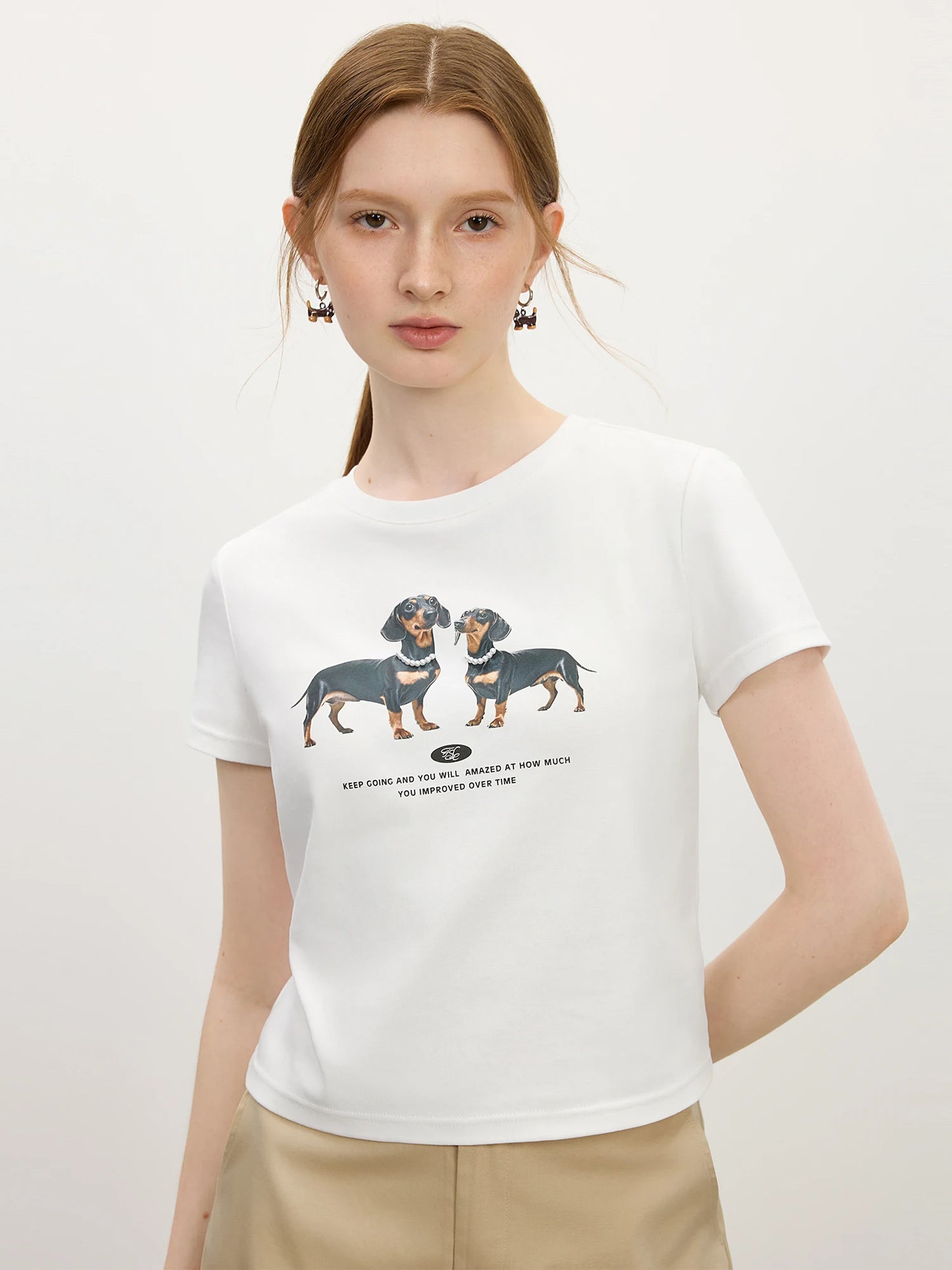 Whimsical Retro Americana Hound Print T-Shirt
