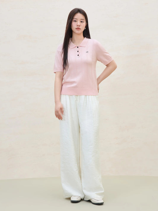 Sleeveless V-neck T-shirt