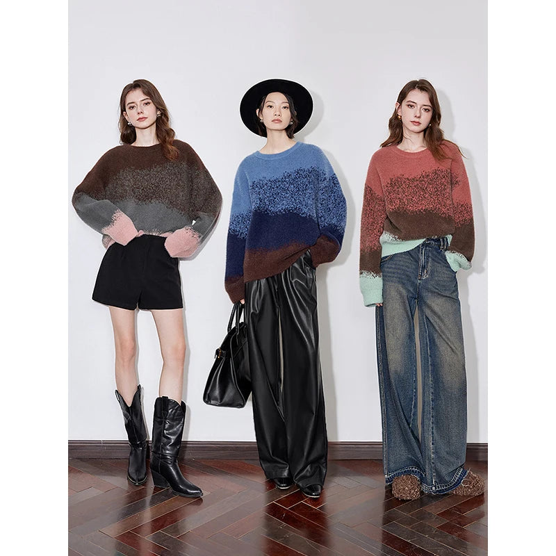 Gradient Round Neck Woolen Knitted Sweater