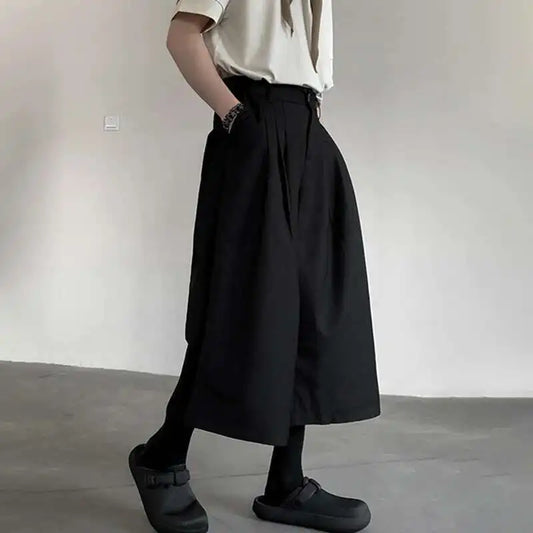 Solid Color Pleated Stylish Shorts