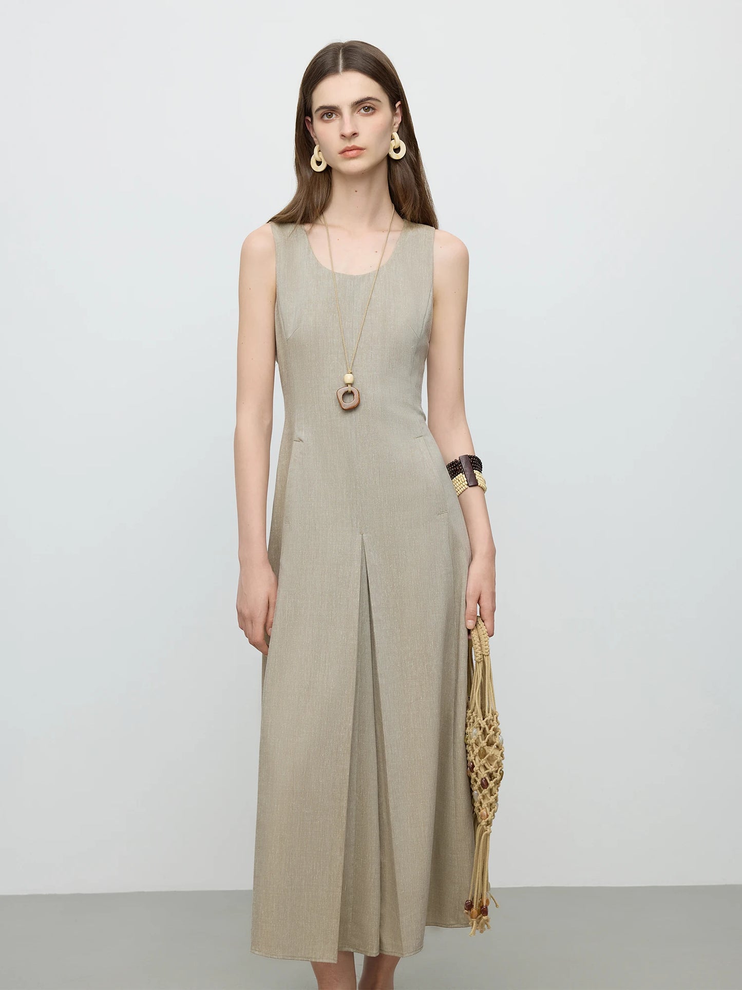 Chic Sleeveless Summer Dress